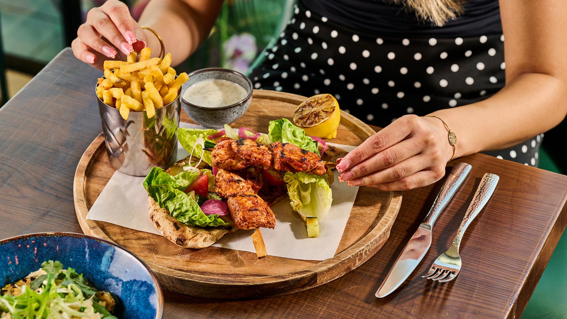 Bars & Restaurants