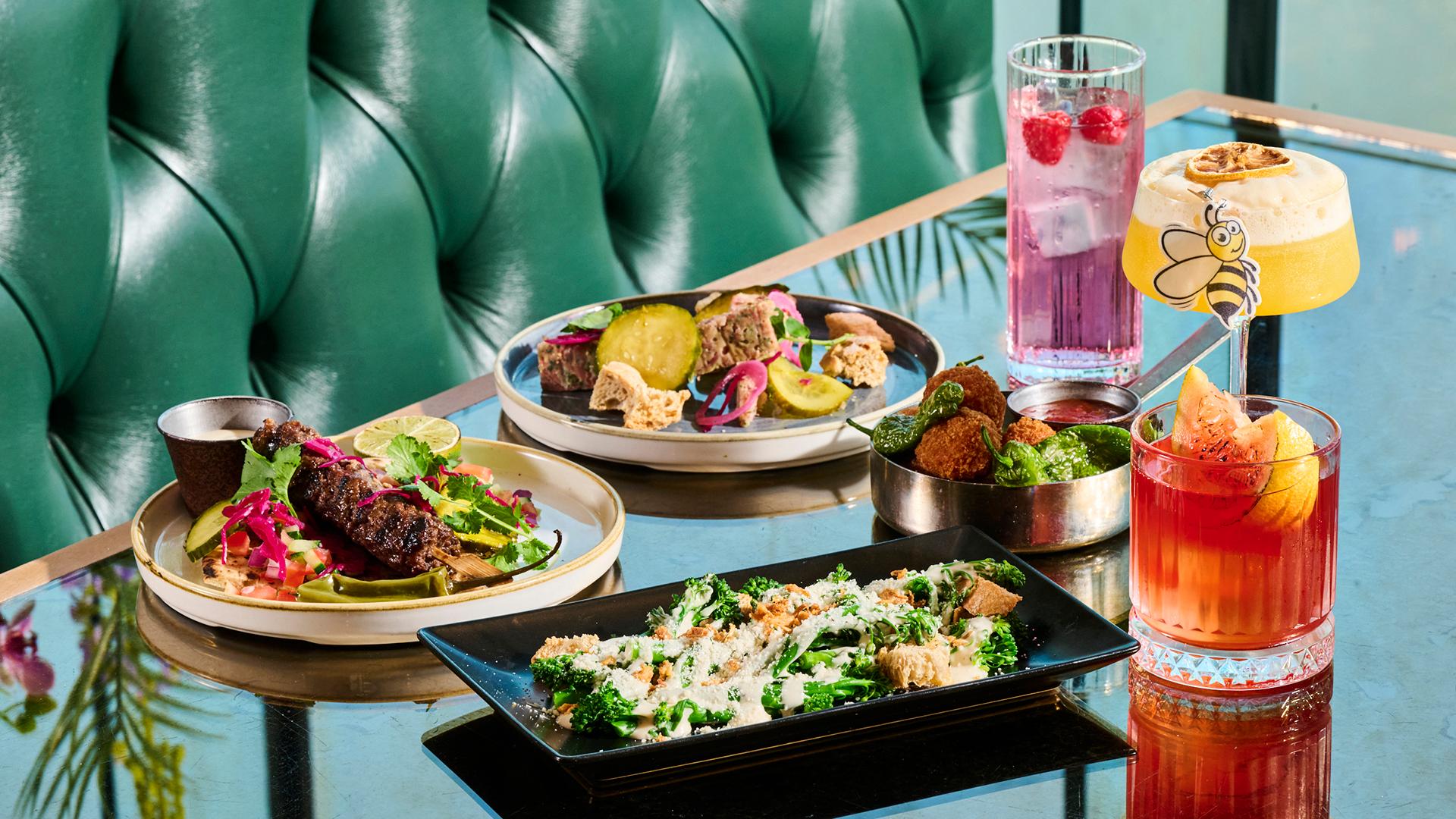 Bars & Restaurants